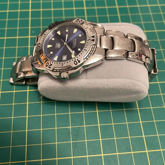Fossil Blue 3-Hand Date Stainless Steel Men’s Watch - Picture 7 of 12
